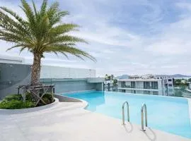 Modern 61m2 Apt, Ideally located (200Mbps+ Wi-Fi)