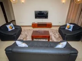 Spacious 2BR w pool & Gym