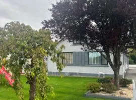 Natonia House