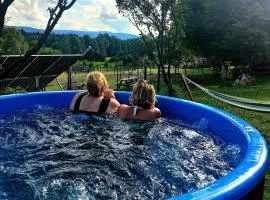 Maja Pokoje z Widokiem kameralna agroturystyka na Pogórzu Izerskim z sauną i jacuzzi