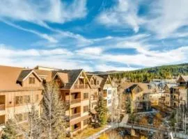 2 Bedroom Luxury Condo On Main Street At Maggie Pond - Walk To Lift!