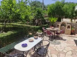Villa Mitsi Sarande