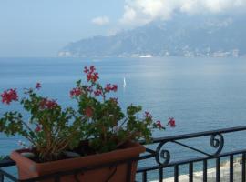 B&B Fronte Del Mare, hotel romântico em Salerno