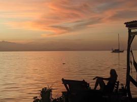 Life is good casa, hotel v destinaci Istmito