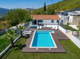 Villa Florinda with Pool and Prime Location near Split