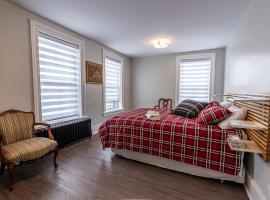 Atlantic Pub & Hotel, motel in Glen Robertson