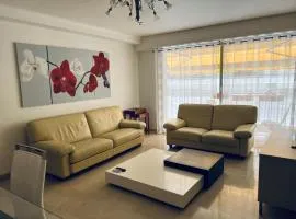 CARRE D'OR - Appartement 3P - Antibes Centre - Carré d'Or