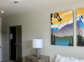 Palooza Basecamp, viešbutis mieste Cascade
