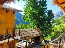 POSADITA LOS ALAMOS estamos en San Isidro a 8km pasando Iruya se hace caminando lea atentamente la descripción turismo aventura