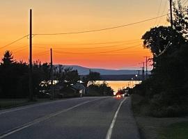 Tiffinys Tidal Retreat, hotel i Joggins