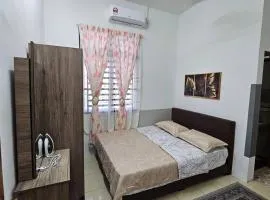 Risnan Homestay