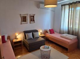 FARIS, hotel v destinaci Donji Milanovac