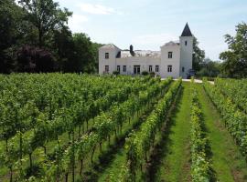 WijnKasteel Haksberg, ξενοδοχείο σε Tielt