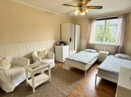 Private room and bathroom in the heart of Drammen