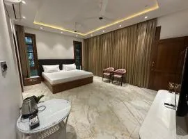 Bhagya Homestay Royal Room-Mohali's Best