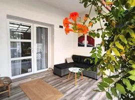Wellness Apartments Ra- enjoy our jaccuzi, sauna, e bike ,fitness , waterskiing