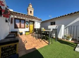 ÁTICO RURAL "EL COLMENAR" para parejas, amigos o familia a la montaña