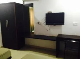 Aston Service Apartment