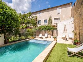 Maison 1634 - Climatisation, piscine, parking, centre ville, petit-dejeuner compris, hotel v destinaci Pézenas