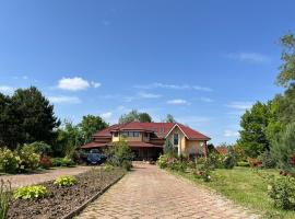 Luxury conac, hotel v destinaci Isvoarele