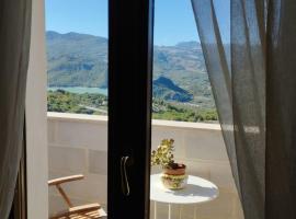 B&B "Za' Vittoria"#lagodibomba, hotel v destinaci Bomba
