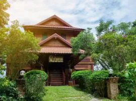 บ้านสวนอุ้ยคำ วิลล่า Baan suan auy kham Villa