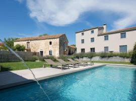 Awesome Home In Tinjan With Wifi, hôtel à Tinjan