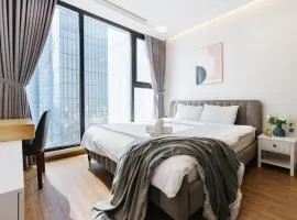 Lynn Apartment - Vinhomes Metropolis near Lotte Center