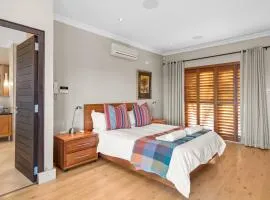 San Lameer Villa 14205 - 4 Bedroom Luxury - 8 pax -San Lameer Rental Agency