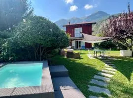 Casa Mia - Villa with Jacuzzi & Lake View