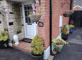 Room at quiet location close to Belfast