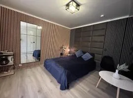 Privat rom med egen inngang