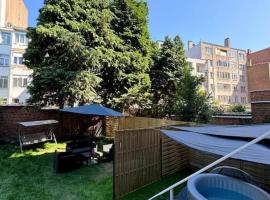 Appartement avec jardin et jacuzzi - Koekelberg, hotel v Bruselu