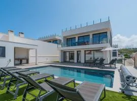Areia Villa, with ocean view