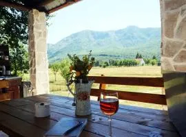 Chalet with Barbecue in Brezna