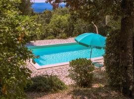 Casa Ginepro, hotell i Monteverdi Marittimo