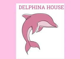 Delphina House