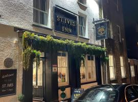 St Ives, hotel in Neath