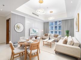 Heaven Crest Vacation Homes Downtown - Studio and 1 Bedroom Suites 2 minute walk to Dubai Mall and Burj Khalifa, hotel Dubajban
