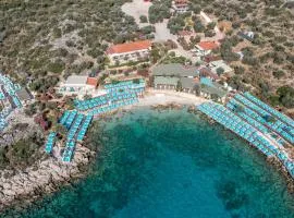 Blanca Beach Hotel