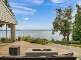 Hike, Bike and Explore Oceanfront Kingston Getaway