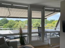 Traumwohnung zur Sonnenseite an der Ostsee, hotel v Kielu