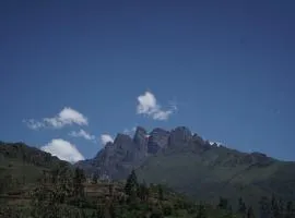 Casa Jazmín Hospedaje Familiar Eco Amigable - Huayoccari, Sacred Valley