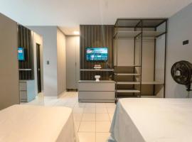 Apartamento Zona 7 UEM Wi-Fi Smart 4P LP15, Hotel in Maringá