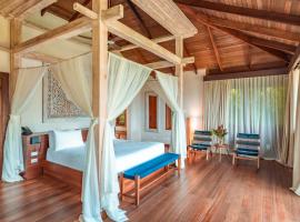 보카스 타운에 위치한 주차 가능한 호텔 La Coralina Island House