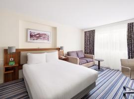 Holiday Inn Haydock by IHG, hotel di Haydock