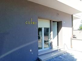 Appartamento dei Cedri, hotel a Marotta