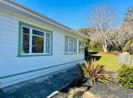 Spacious Home Near Kaiteriteri with Parking, Games and Sports Equipment