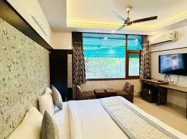Hotel Satwah Home Stay Just 10 Minute Away Form Nizamuddin Railway Station