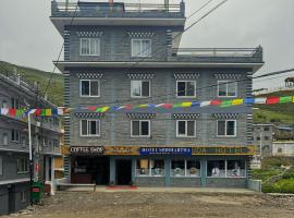 Hotel Siddhartha & Khanglo Thakali Bhancha Ghar, hotel v destinaci Muktināth